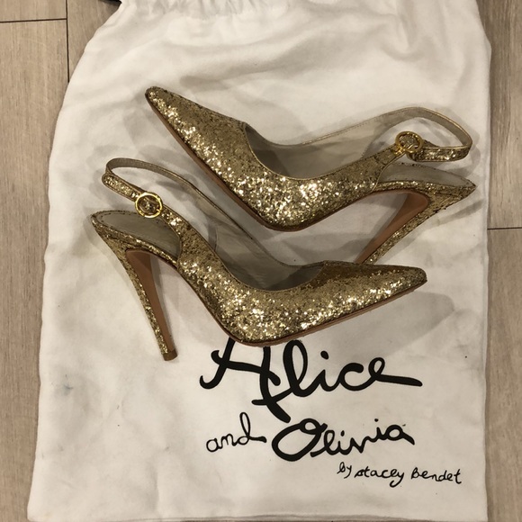 Alice + Olivia Darcy Gold Glitter Heels - Picture 2 of 9
